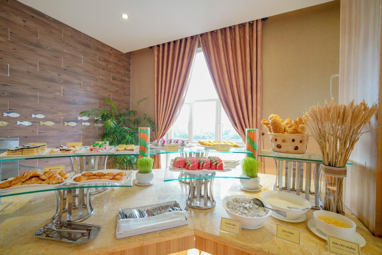 Eden Plaza Hotel 4*