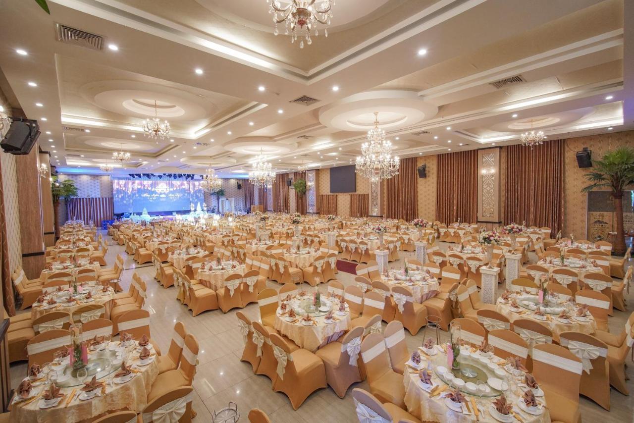 Eden Plaza Hotel 4*